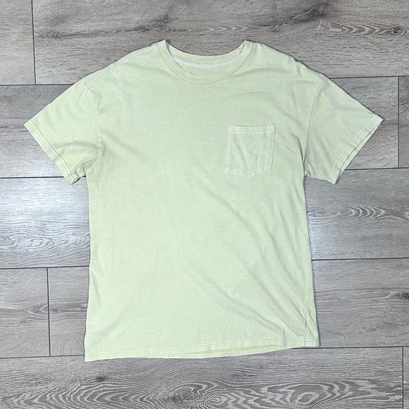 Goodfellow & Co Vintage Yellow Short Sleeve Pocket Tee - Picture 3 of 11